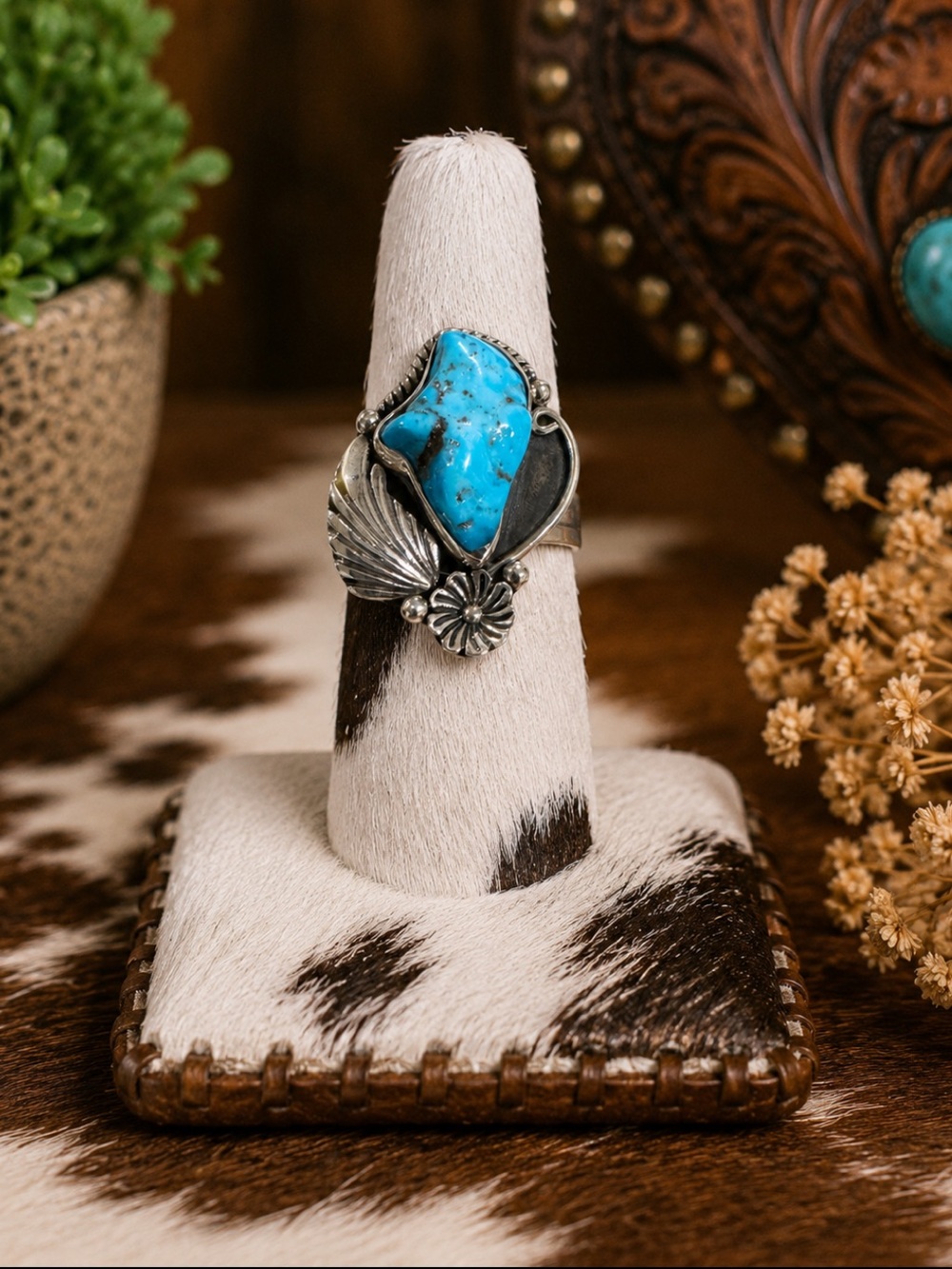 Turquoise Stone and Sterling Silver Floral Ring